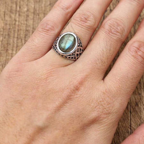 Bague de style antique en Labradorite (taille ajustable)