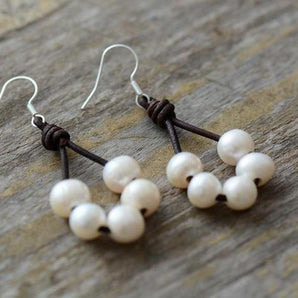 Boucles d'oreilles en perles d'eau douce et cuir