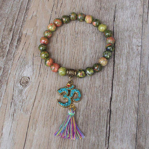 Bracelet  tibétain Om Charm en Unakite