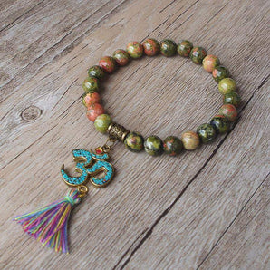 Bracelet  tibétain Om Charm en Unakite