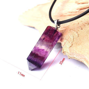 Collier avec pendentif en Fluorite mauve naturelle