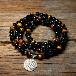 Mala «protection spirituelle»  en Oeil de tigre, Hématite et Onyx Noir