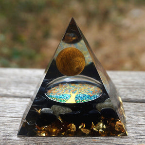 Pyramide Orgonite sphère Œil de tigre, Obsidienne et feuille d’or